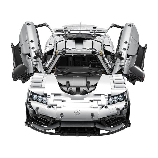 CaDA Bricks Master 1:8 Mercedes-AMG ONE