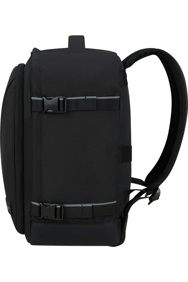 Pikkukuva 4 / 6: American Tourister Take2cabin S reppu Arkireppu Musta Kierrätetty polyeteenitereftalaatti (rPET)