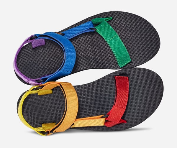 Teva Midform Universal Pride