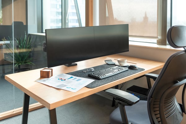 Pikkukuva 4 / 10: Ergotron LX Pro Series 45-686-292 monitorin kiinnike ja jalusta 68,6 cm (27") Vastaanotto Musta