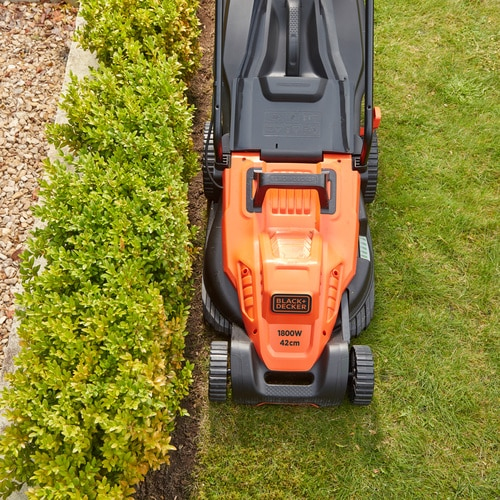 Pikkukuva 8 / 12: Black & Decker BEMW481ES Työnnettävä ruohonleikkuri AC Oranssi