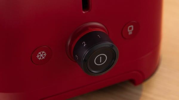 Pikkukuva 6 / 8: Bosch TAT3M124 leivänpaahdin 2 viipale(i)ta 950 W Punainen