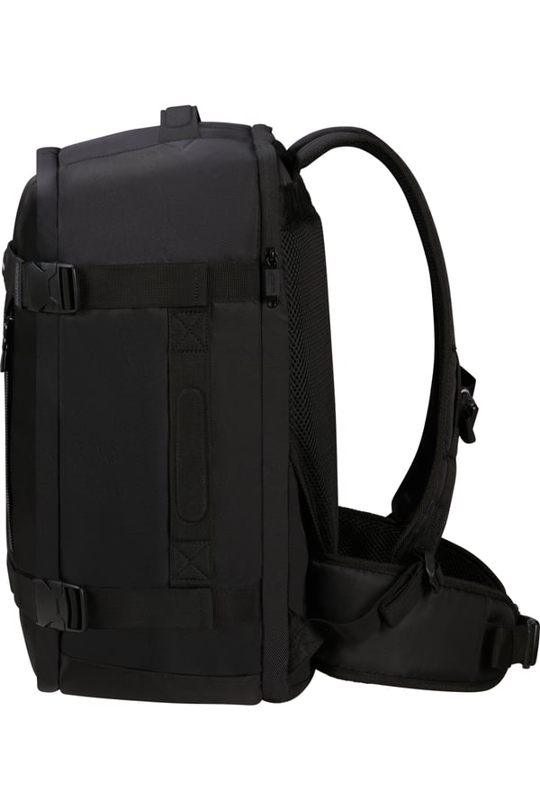 American Tourister Urban Track reppu Matkareppu Musta