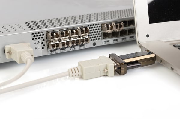 DIGITUS USB 2.0 Seriell Adapter