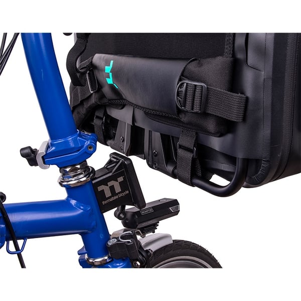 Thermaltake TT100 ryggsäckar Cykelryggsäck Svart Termoplastisk polyuretan (TPU)