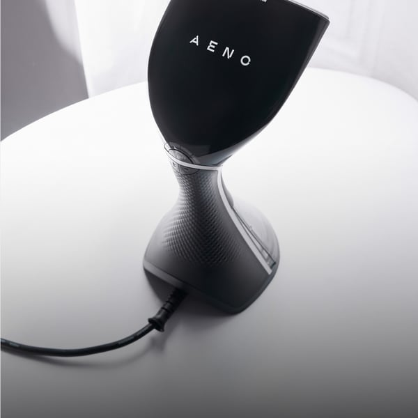 AENO GS3 Handhållen klädångare 0,25 l 1500 W Svart