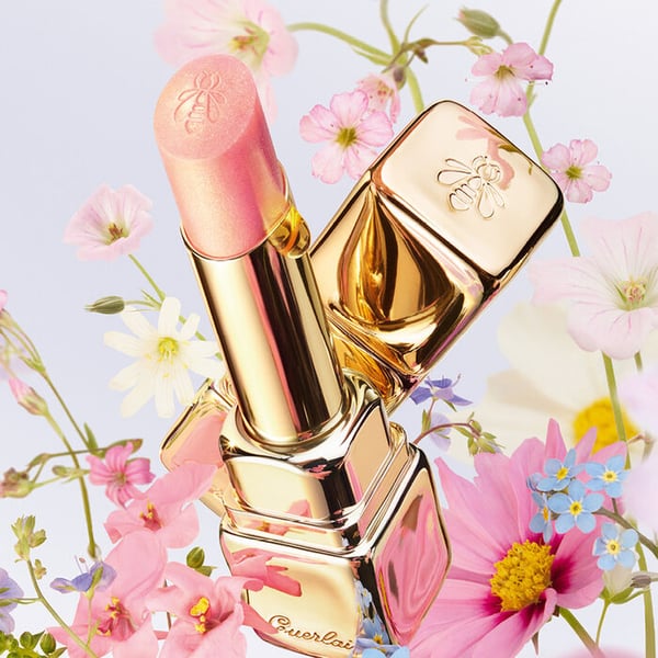 Guerlain KissKiss Bee Glow læbepomade 389 Pearly Peach Kvinder
