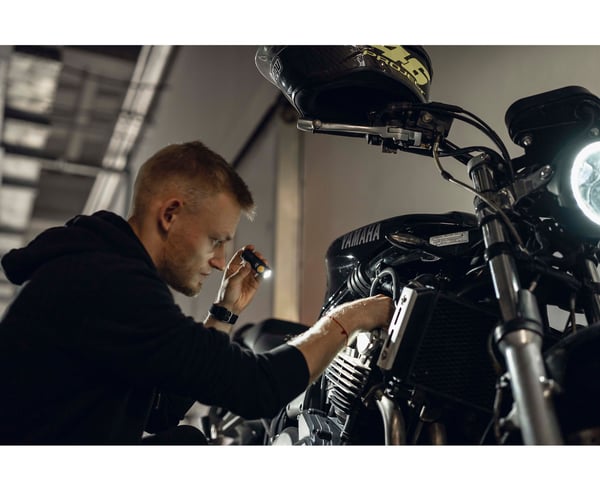 Pikkukuva 9 / 11: Armytek F07901W taskulamppu Musta, Valkoinen Käsikokoinen taskulamppu LED