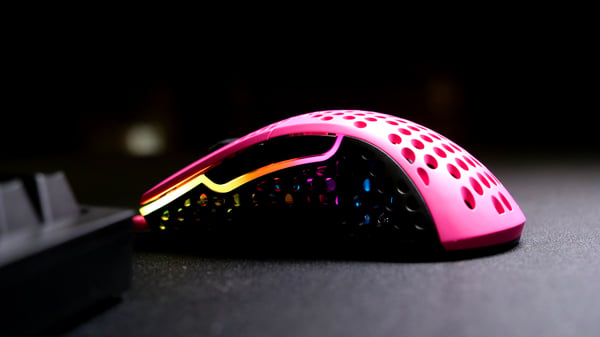 CHERRY XTRFY M4 RGB mus Spil Højre hånd USB Type-A Optisk 16000 dpi