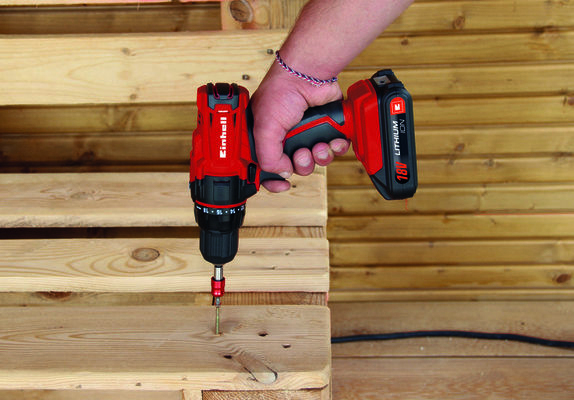 Einhell TC-CD 18-2 Li 1250 RPM utan nyckel 1,36 kg Röd