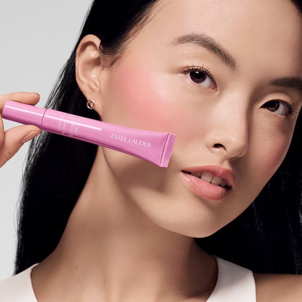 Estée Lauder Futurist Blushmaker Dewy Cheek rouge 10 g 01 Meet Cute Vätska
