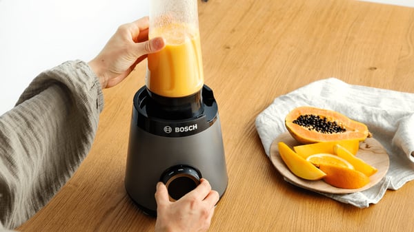 Miniatyrbillede 9 af 10: Bosch MMB6174S røremaskine og mikser Bordmixer 1200 W Sort, Metallic, Transparent