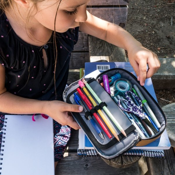 Miniatyrbild 3 av 4: DAKINE School Case Black Mjukt pennfack Nylon, Polyester Svart