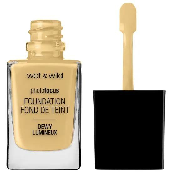 Pikkukuva 1 / 4: wet n wild Photo Focus Foundation DEWY 30 ml Pullo Nestemäinen 524 Golden Beige