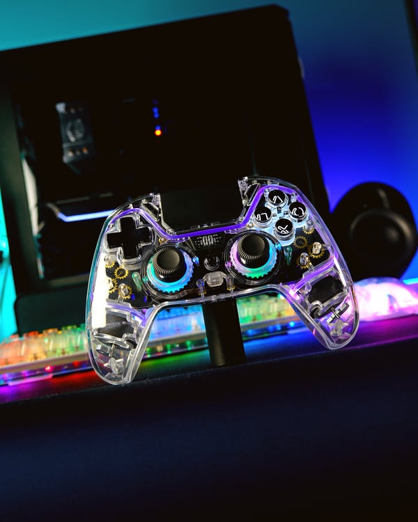 Deltaco Gaming Gennemsigtig, trådløs styreenhed med makroknapper til Playstation 4