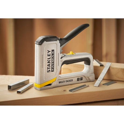 Stanley FMHT70443-0 nitoja Musta, Hopea, Keltainen