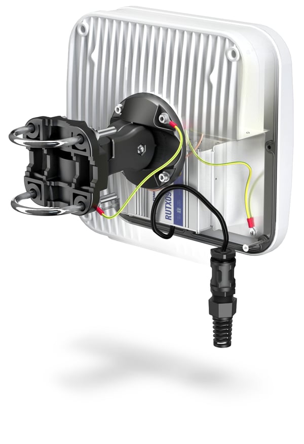 Pikkukuva 1 / 8: QuWireless QuMax verkkoantenni Suunta-antenni PoE/LAN 6 dBi