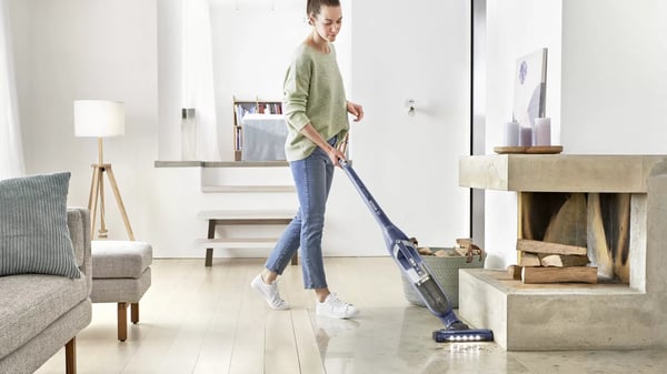 Miniatyrbild 16 av 17: Bosch Serie 4 BBH3K2800 upprättstående dammsugare och elektrisk sopborste Skaftdammsugare, 2-i-1 Batteri Torr Utan påse Blå 2 Ah