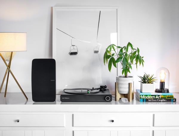 Miniatyrbillede 9 af 9: Victrola Stream Bæltedrevet pladespiller Sort