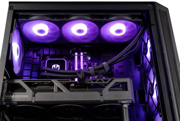 Actina 5901443422389 PC AMD Ryzen™ 7 7800X3D 32 GB DDR5-SDRAM 2 TB SSD AMD Radeon RX 9070 XT Midi Tower Sort