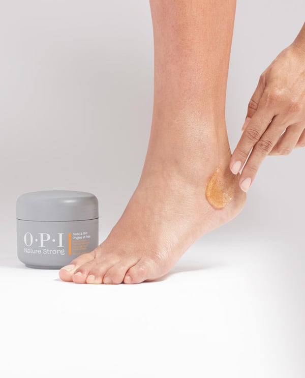 Miniatyrbillede 4 af 5: OPI Nature Strong Nails & Skin Kropsskrubbe 250 ml