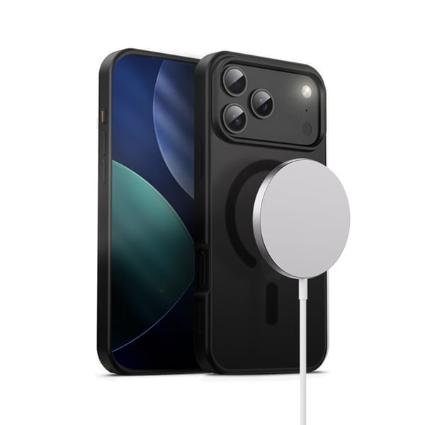 Crong Hybrid Frost MAG Cover - MagSafe Cover til iPhone 17 Pro Max (sort)