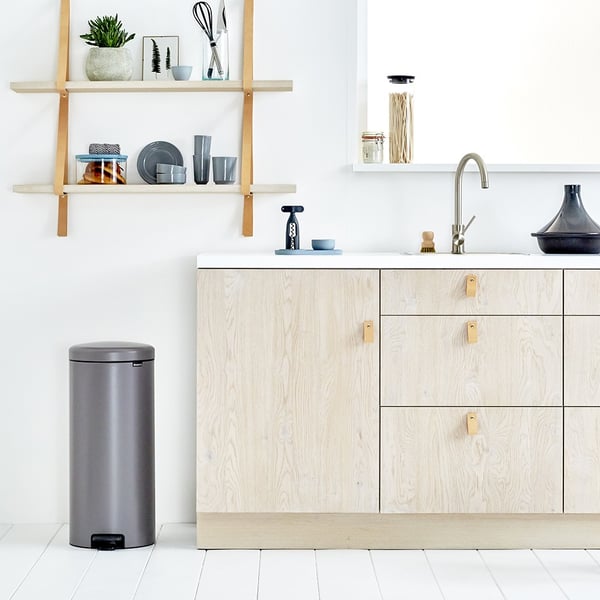 Brabantia Pedal Bin newIcon Rund Platin