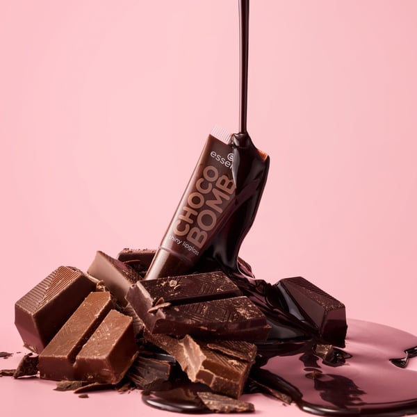 Essence Choco Bomb huulikiille 10 ml