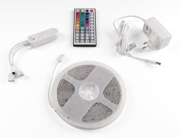 Miniatyrbillede 1 af 8: Avide ALSB5050RGBTUYA44-5M led strips Universal stribelys 16 W 5000 mm