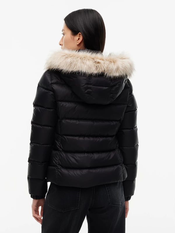 Miniatyrbillede 7 af 7: Tommy Hilfiger Faux Fur Hood Slim Down Jacket