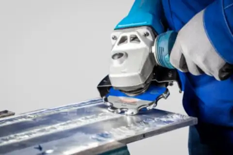 PFERD Milling tools with ALUMASTER cutting inserts, HSD-R design for radial applications 1 stk