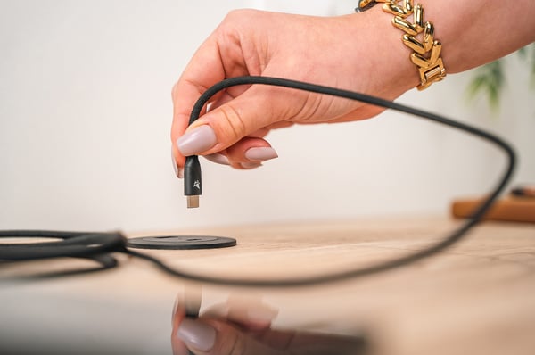 Aqiila Cablebird CB11 USB-kabel USB 2.0 1 m USB C 0,48 Gbit/sek. 240 W Sort