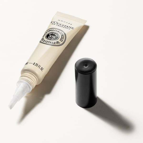 Pikkukuva 2 / 2: L'Occitane Shea (Karité) Nail & Cuticle Oil Balsami 7,5 ml Naisten