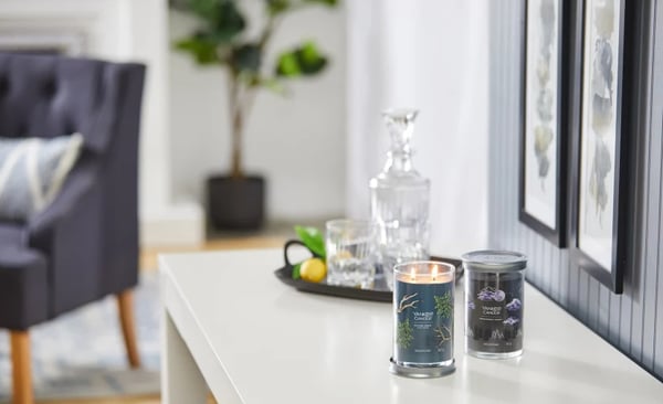 Yankee Candle 1630036E stearinljus Cylinder Mysk, Patchouli Svart 1 styck
