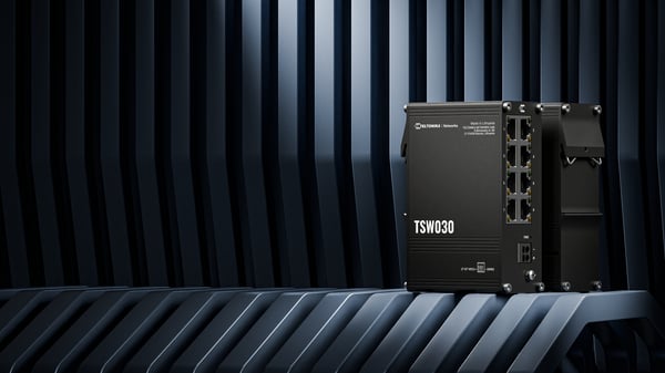 Teltonika NETWORKS TSW030 8-Port Ethernet Switch Ohanterad Fast Ethernet (10/100) Svart