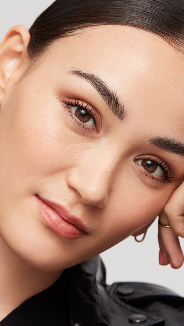 Miniatyrbillede 2 af 5: Revlon ColorStay Xtensionnaire mascara til øjenvipper 211 Black Waterproof