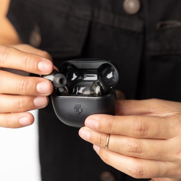 Pikkukuva 5 / 5: Skullcandy RAIL ANC Kuulokkeet True Wireless Stereo (TWS) In-ear Puhelut/Musiikki/Urheilu/Päivittäinen USB Type-C Bluetooth Musta
