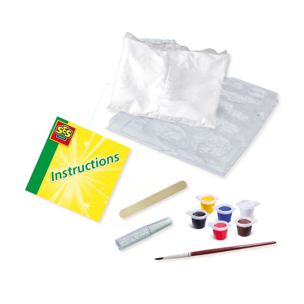 SES Creative Children's Fantasy Horses Casting and Painting Set