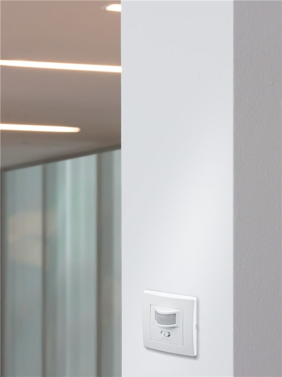 Miniatyrbillede 2 af 3: Goobay 96005 bevægelsessensor Passiv infrarød (PIR) sensor Ledningsført Væg Hvid