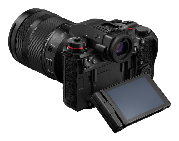 Panasonic Lumix S1IIE mit 24-105mm MILC 24,2 MP CMOS 6000 x 4000 pikseliä Musta
