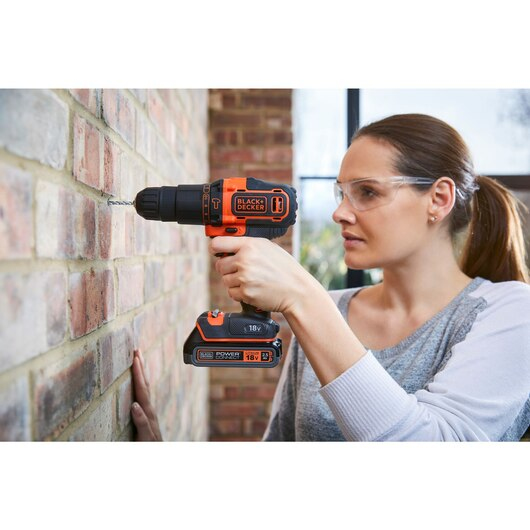 Black & Decker BDCHD18K1B2-QW bor 1400 rpm