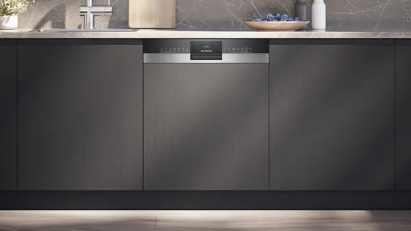 Siemens iQ300 SN53ES04TE opvaskemaskine Delvist indbygget 13 kuverter
