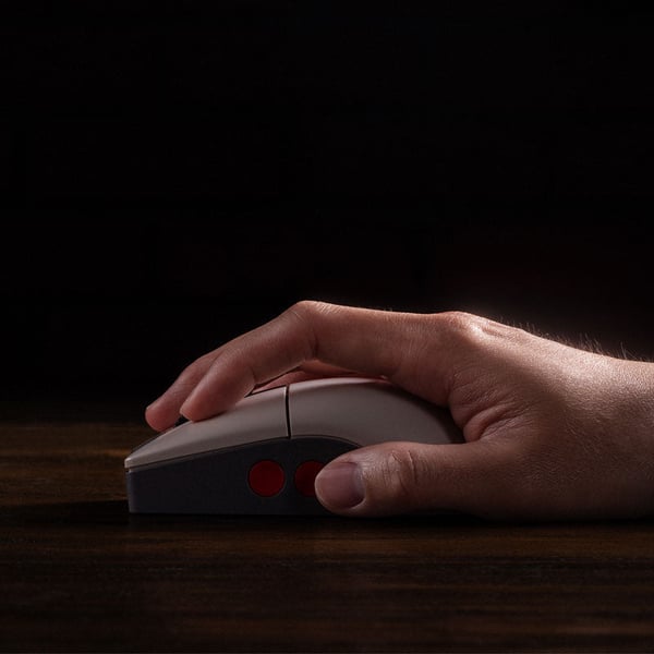 Pikkukuva 11 / 18: 8Bitdo Retro R8 Mouse N Edition hiiri Pelaaminen Molempikätinen RF Wireless + Bluetooth + USB Type-C Optinen 26000 DPI