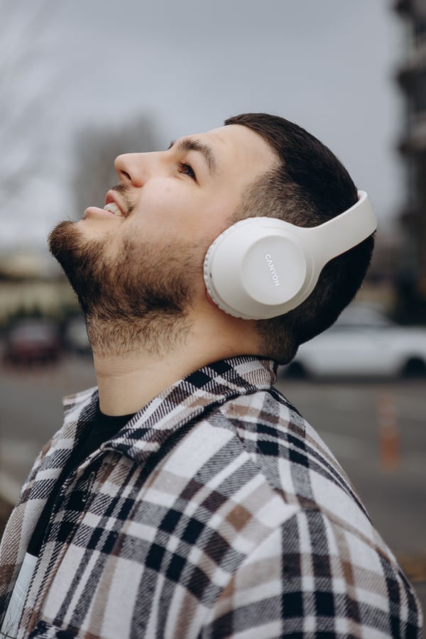 Canyon CNS-CBTHS3BE hovedtelefoner/headset Kabel & trådløs Opkald/Musik/Sport/Hverdag Bluetooth Hvid