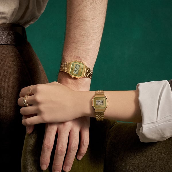 Miniatyrbillede 2 af 6: Casio LA680WEGV-9AEF Armbåndsur Rustfrit stål Guld