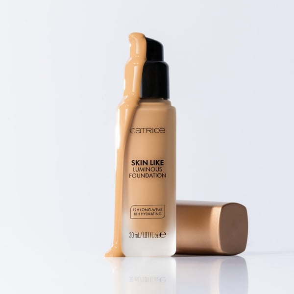 Miniatyrbild 5 av 5: CATRICE Skin Like Luminous Foundation 30 ml Pumpflaska Vätska 043W
