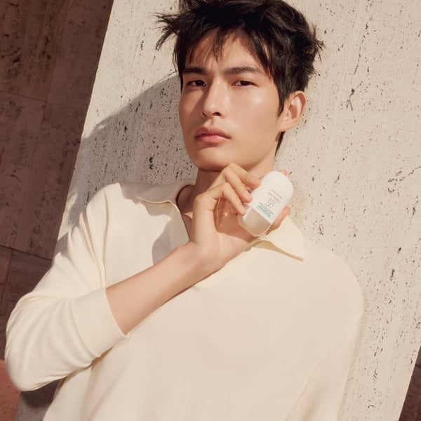 Lancaster Sun Perfect AIR Daily Invisible Fluid SPF50 Pore & Imperfections Aurinkovoiteen neste Kasvot 50 Aikuiset