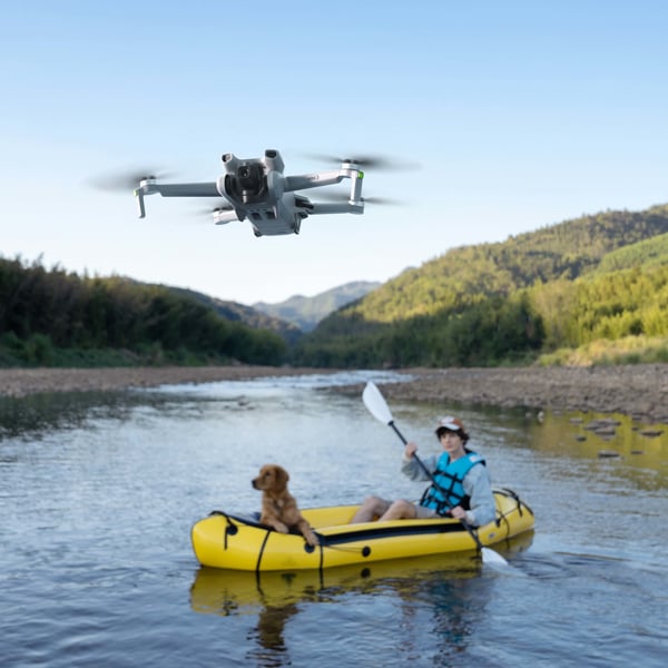 DJI Mini 3 4 rotorer Quadrokopter 48 MP 3840 x 2160 pixel 2453 mAh Grå