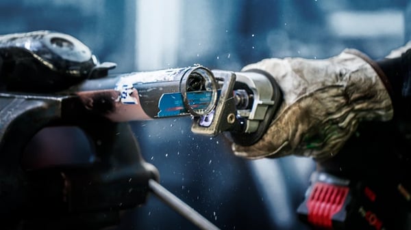 Bosch EXPERT ‘MEDIUM-THICK TOUGH METAL’ S 955 HHM Puukkosahanterä Runsashiilinen teräs (HCS) 1 kpl