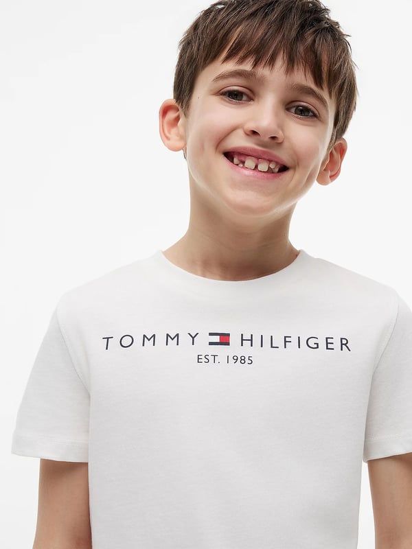 Miniatyrbild 8 av 8: Tommy Hilfiger Essential Cotton Logo T-Shirt T-tröja Rund halsringning Bomull
